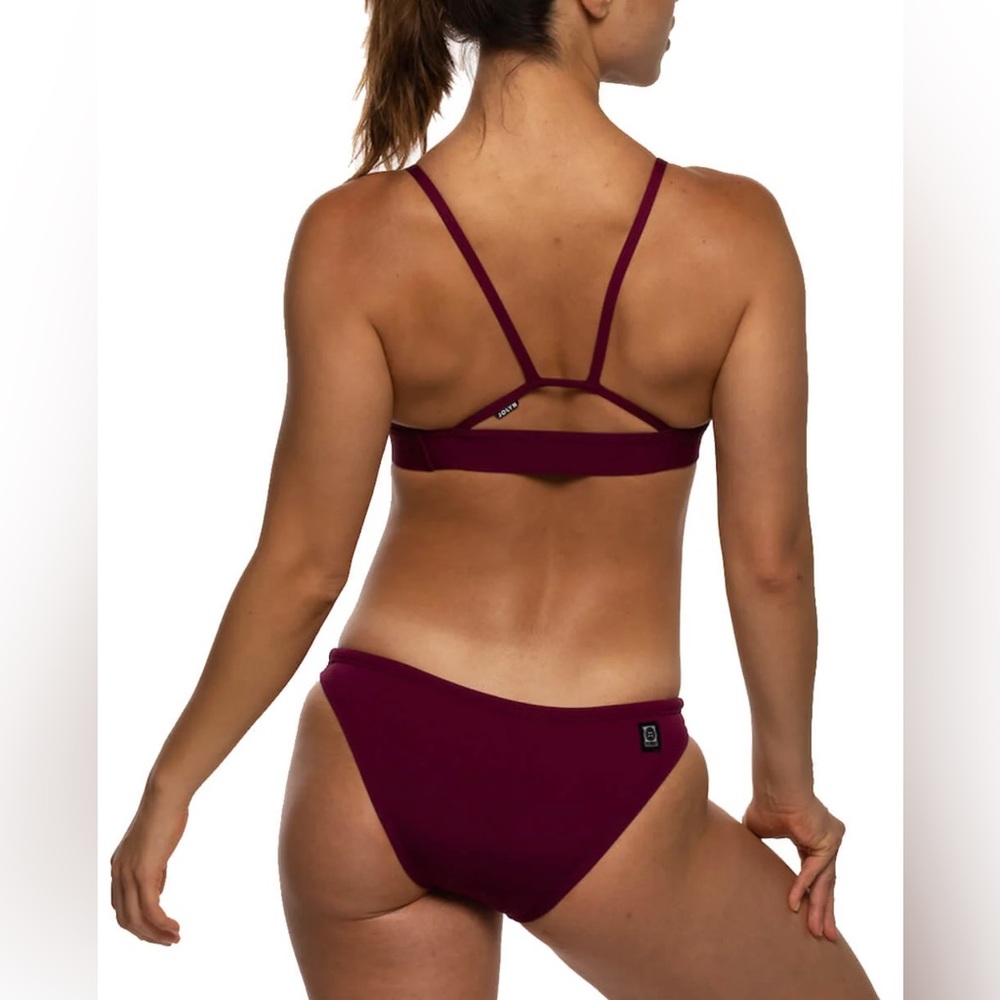 Jolyn, Midl bottoms, size M, “Cabernet” color, lightly worn